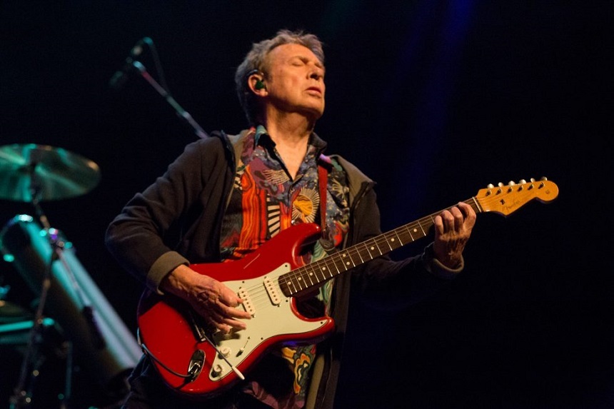 Andy Summers, chitarist al grupului The Police, debutează literar